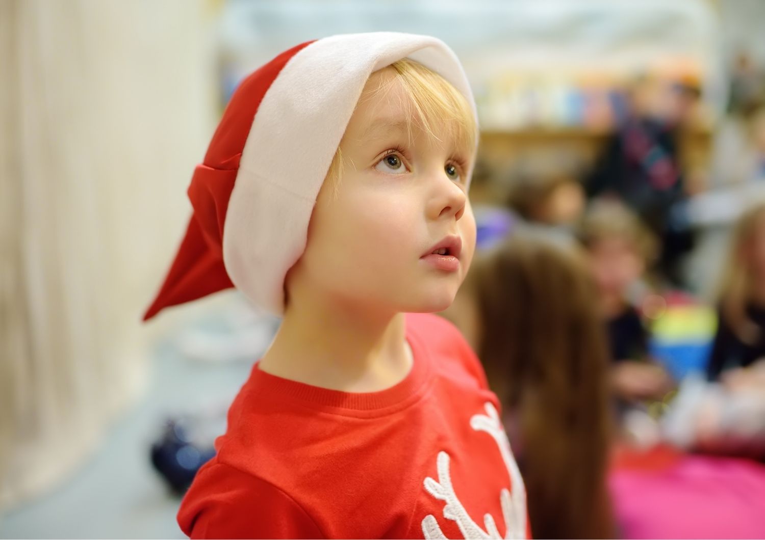 Короткие лёгкие детские стихи на Новый год для детей 